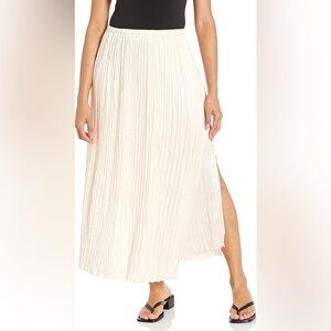 New Vince Women's Pleated Paneled Skirt